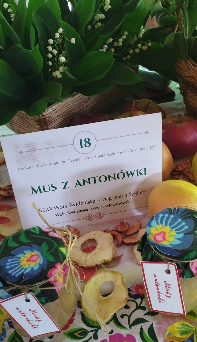 Mu z antonówki z Woli Świdzińskiej zajął pierwsze miejsce w kategorii przetworów owocowych. 