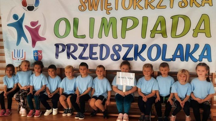 Drużyna z przedszkola w Dobromierzu wygrała etap powiatowy Świętokrzyskiej Olimpiady Przedszkolaka (fot. Starostwo Powiatowe).