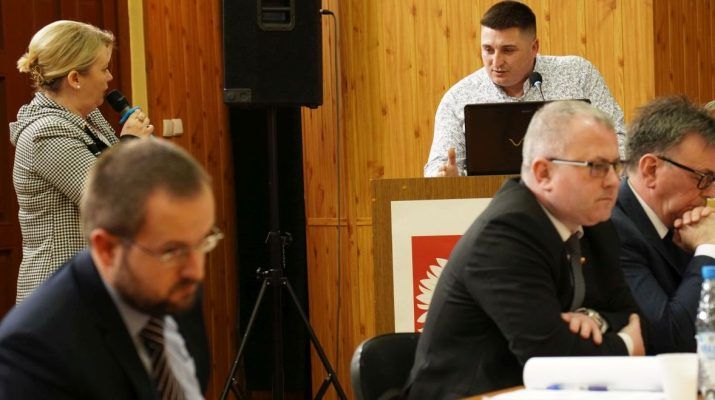 Sprawa zakładu Farmutil wywołała sporo kontrowersji na ostatniej sesji Rady Powiatu Włoszczowskiego.